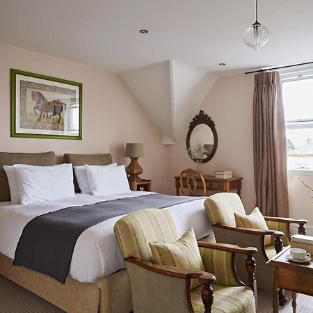 Cotswold Grange Bed & Breakfast Cheltenham Exterior photo